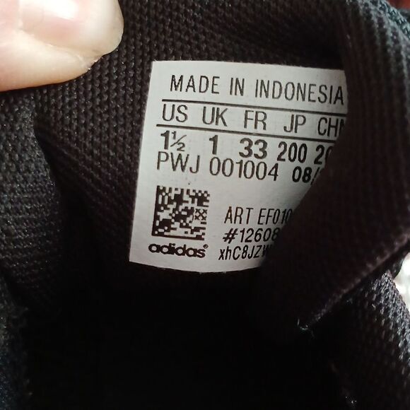 Adidas - Picture 5 of 6